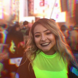 Meet your Posher, Celeste